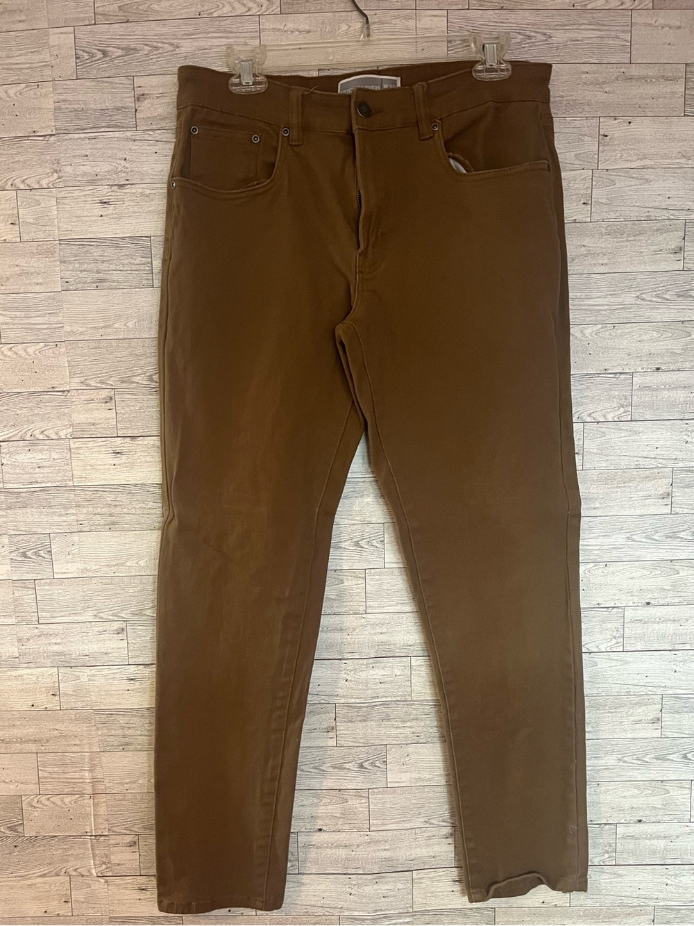 Stitch and rivets tan jeans size 32/30